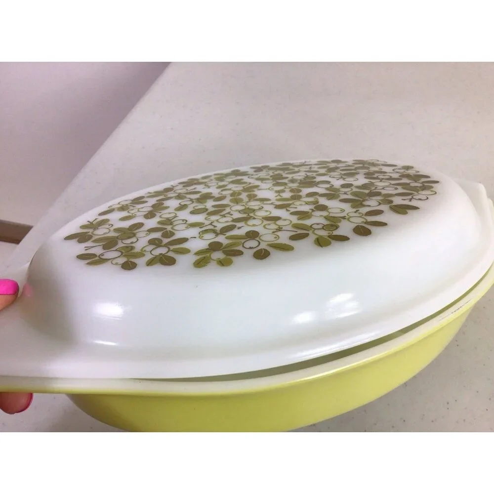 Vintage Pyrex Green Floral Oval Casserole Dish Made Usa